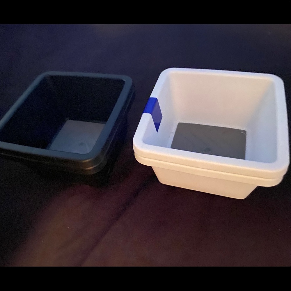 Small Organizer - Picture 3 of 4